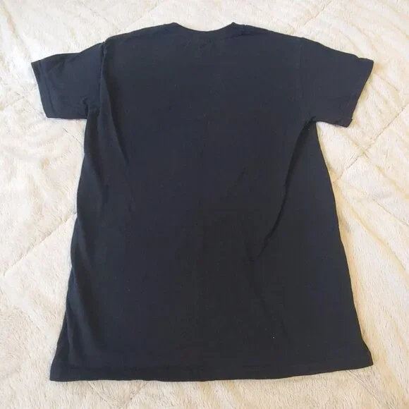 Ariana Grande Official World Tour Merch Side Photo Black T-Shirt Size Medium - Picture 8 of 10